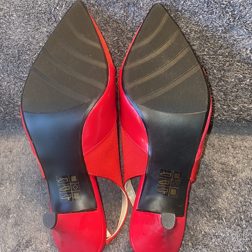 New Never Worn Proxy Red Ladies Heels Size 7 - Picture 7 of 11